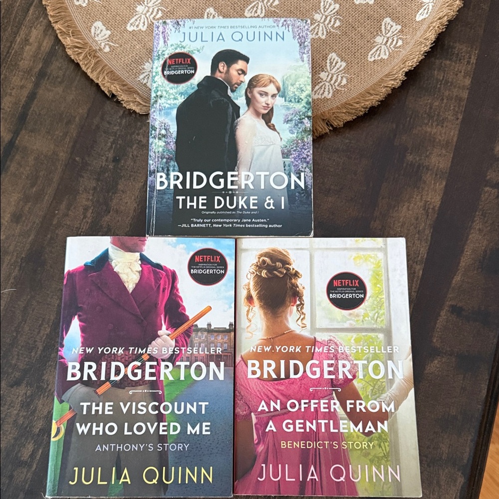 Bridgerton Book Set by Julia Quinn